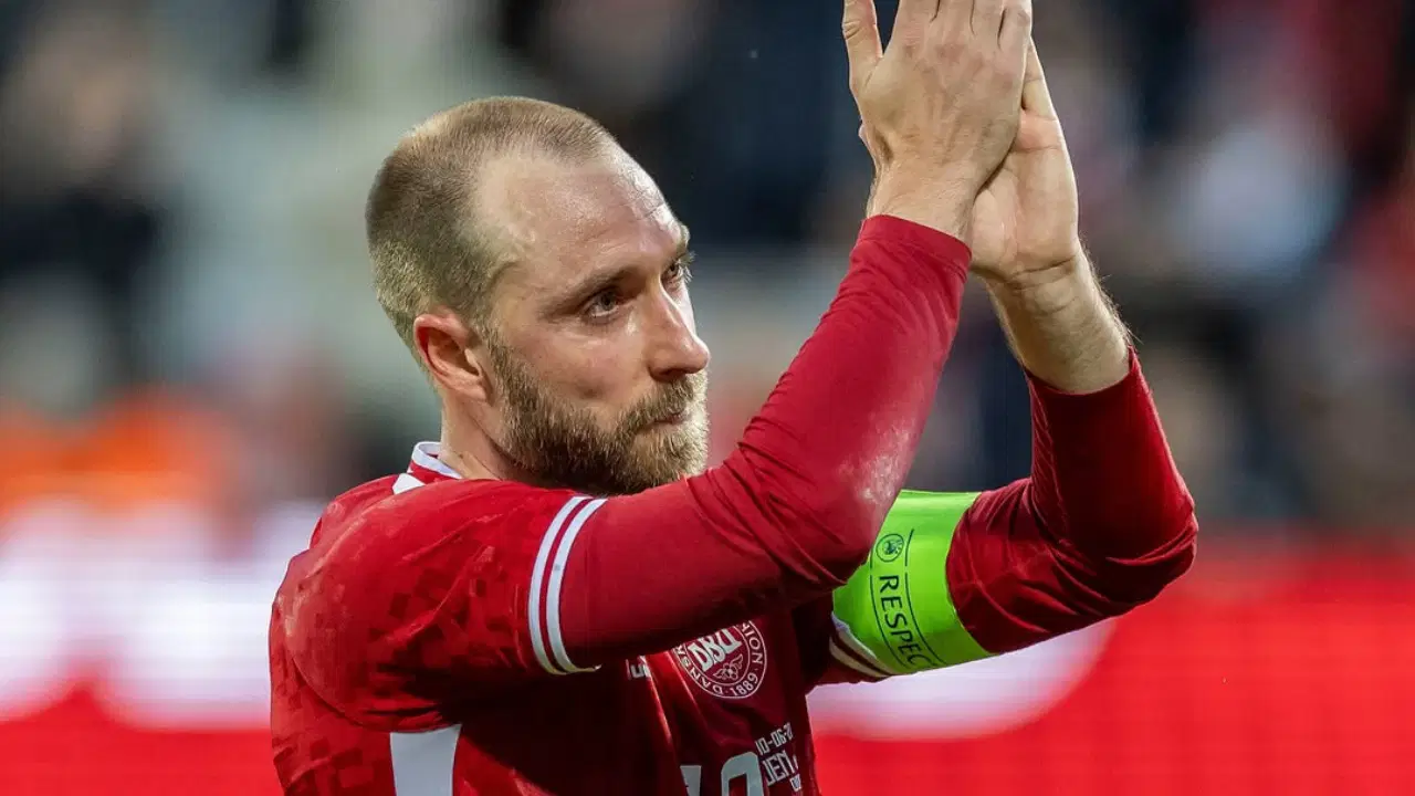 Christian Eriksen maçta yere yığıldı: Danimarka Futbol Federasyonu'ndan açıklama!