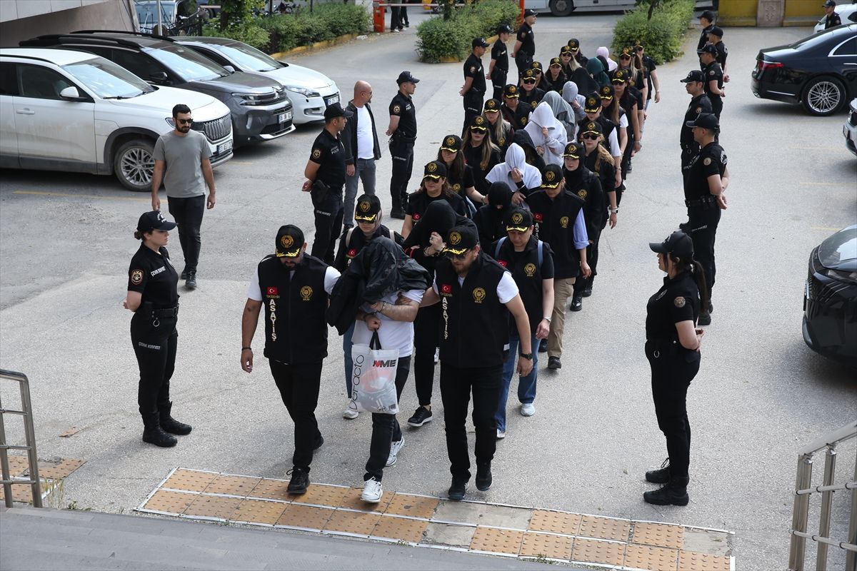 Eskişehir'deki fuhuş operasyonunda yakalanan 7 şüpheli tutuklandı