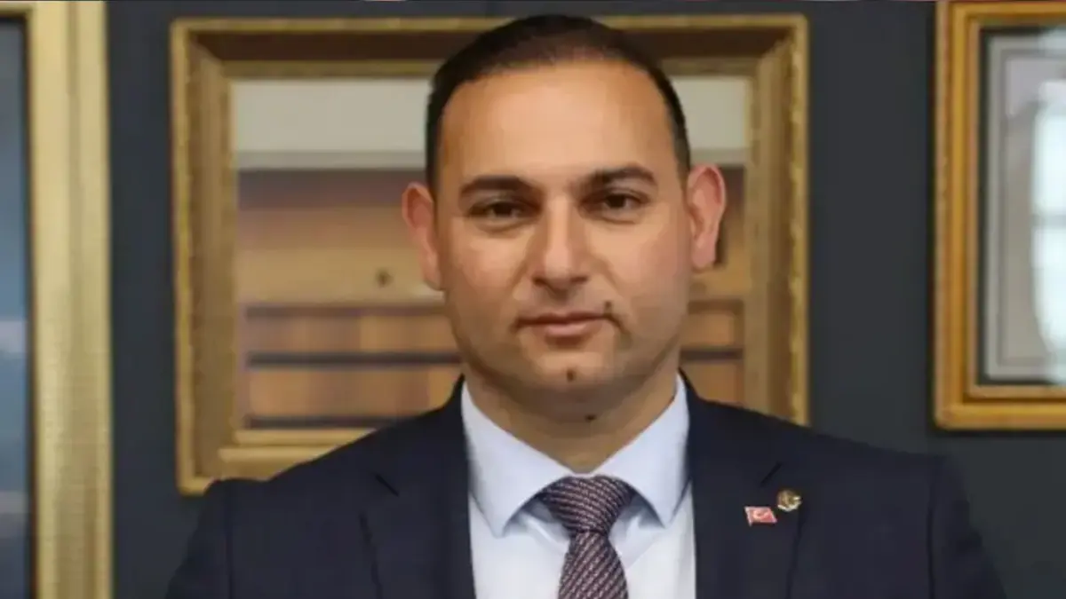 Kilis Belediye Başkanı Hakan Bilecen CHP’den istifa etti