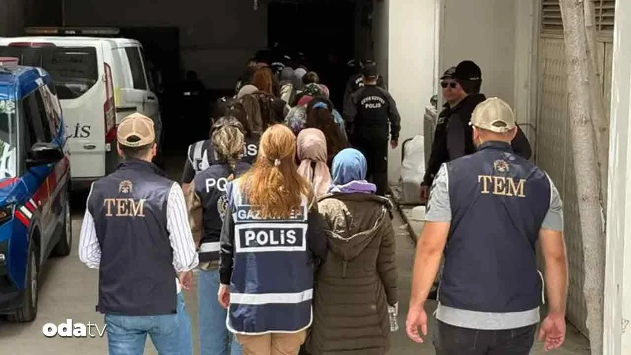 Yeni Şafak’ta dikkat çeken FETÖ çağrısı: Pişman olup af dilesinler