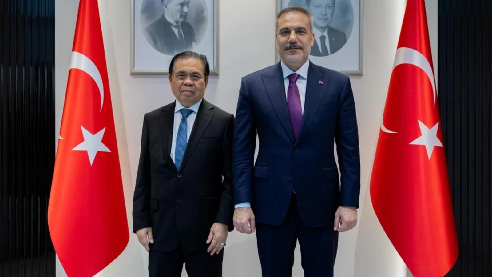 Bakan Fidan, Moro İslam Kurtuluş Cephesi lideri İbrahim'i kabul etti