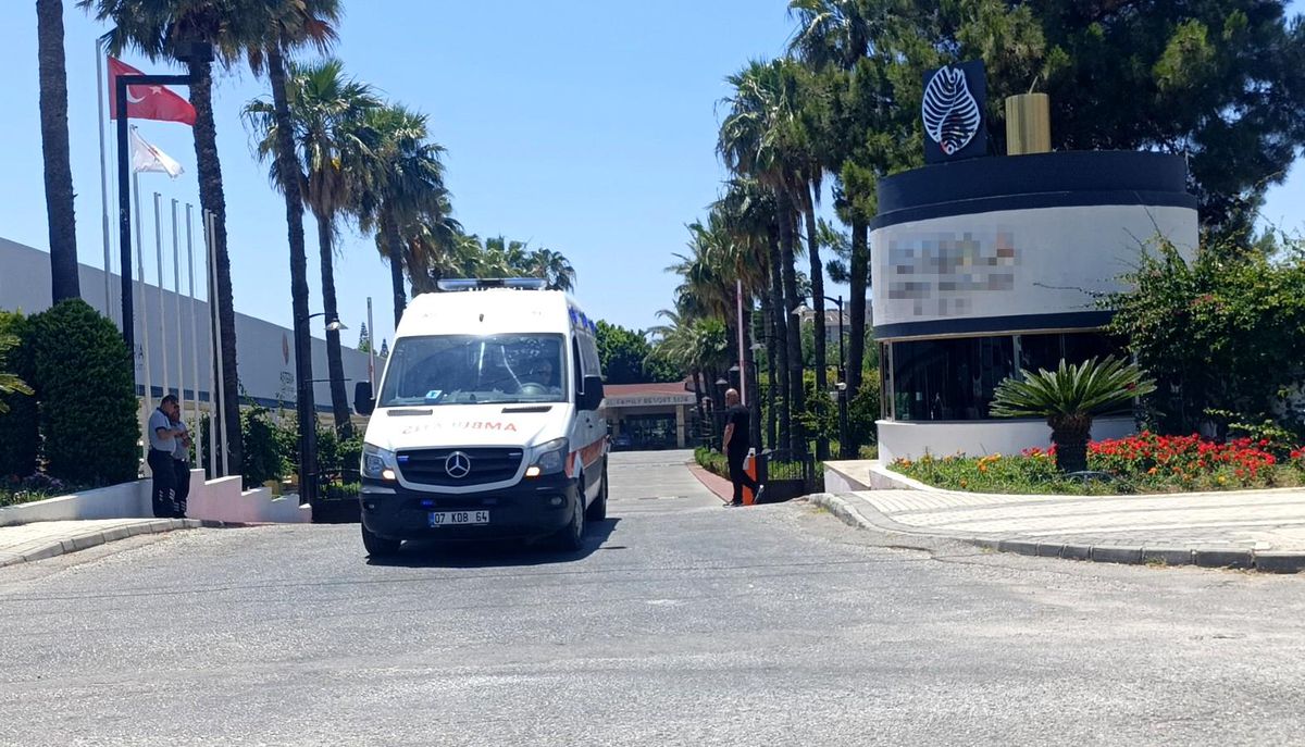 Manavgat'ta otelde klor gazı sızıntısından 25 kişi etkilendi