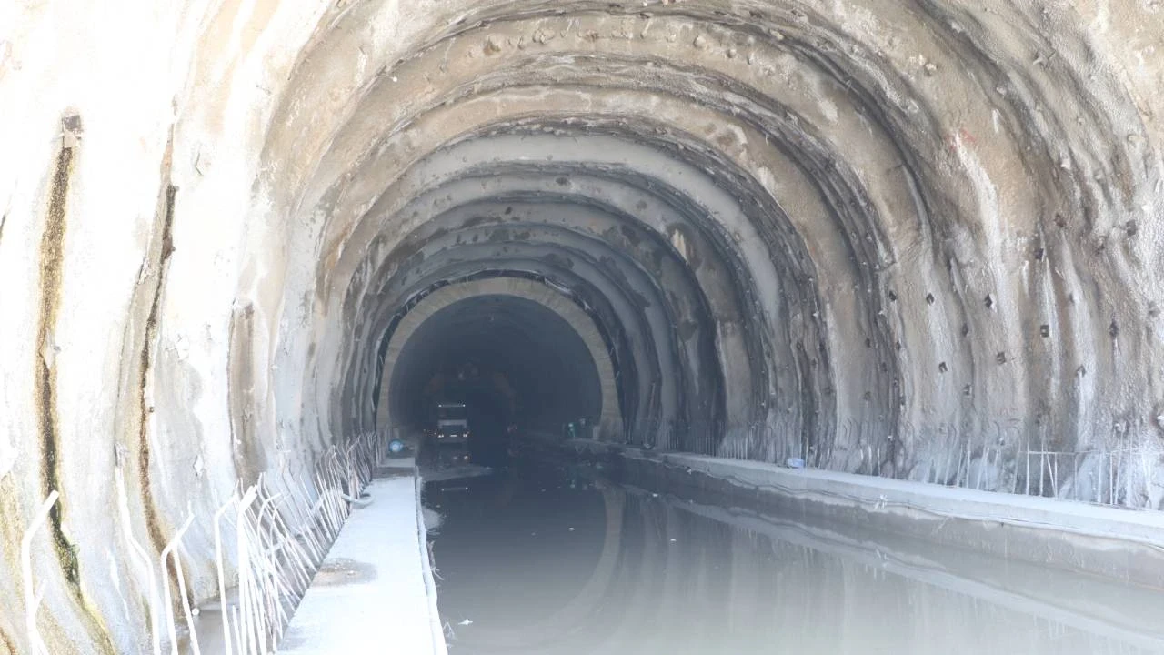 T1 açıldı, sıra T2'de! Hakkari'deki dev tünel projesinde kritik gelişme