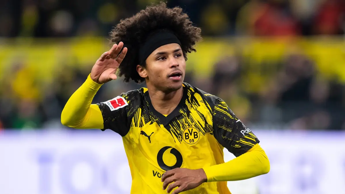 Karim Adeyemi adım adım Barcelona'ya