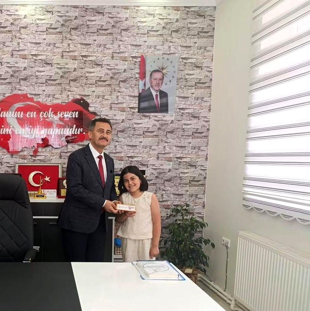 Bolvadin eğitiminde ilçenin göğsünü kabartan başarı