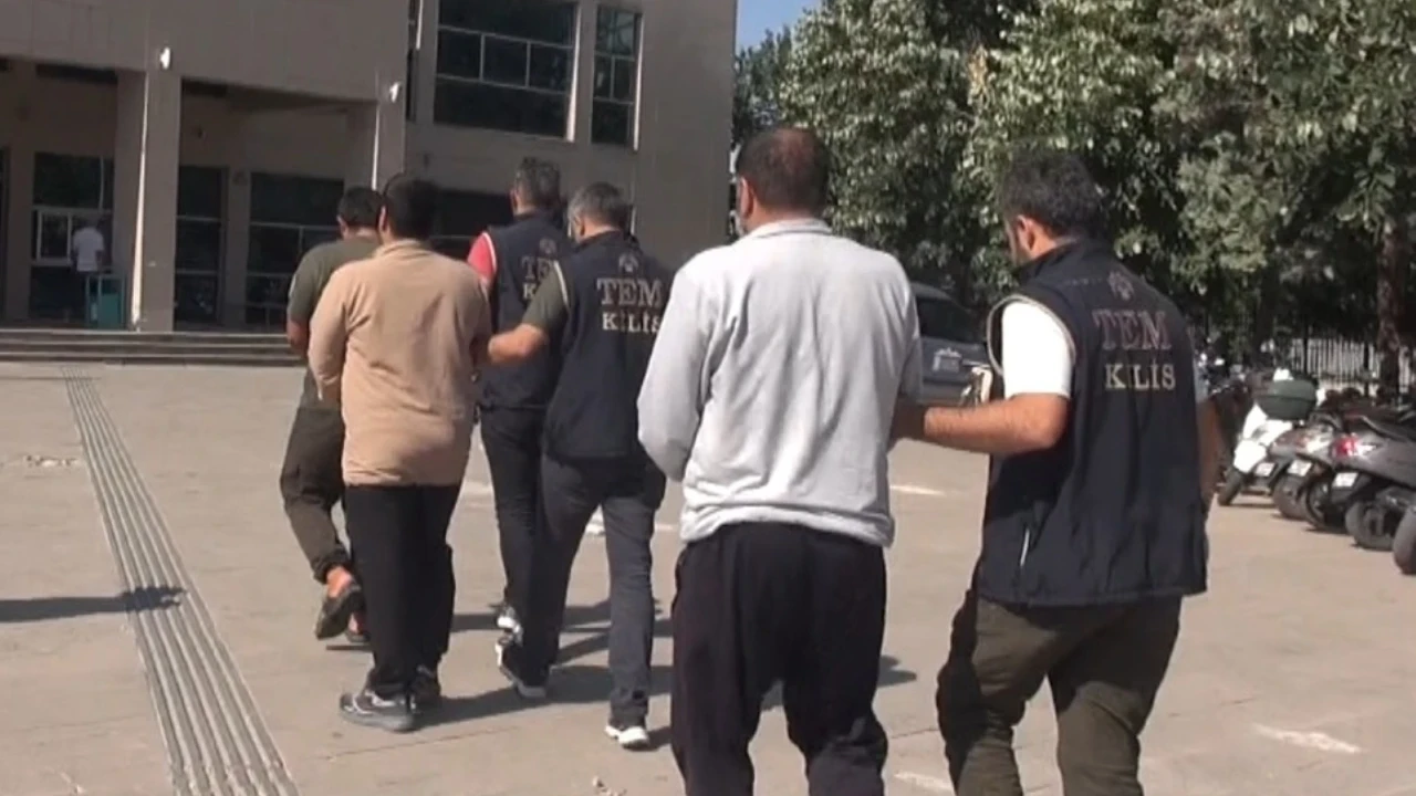 IŞİD'e 3 ilde eş zamanlı operasyon