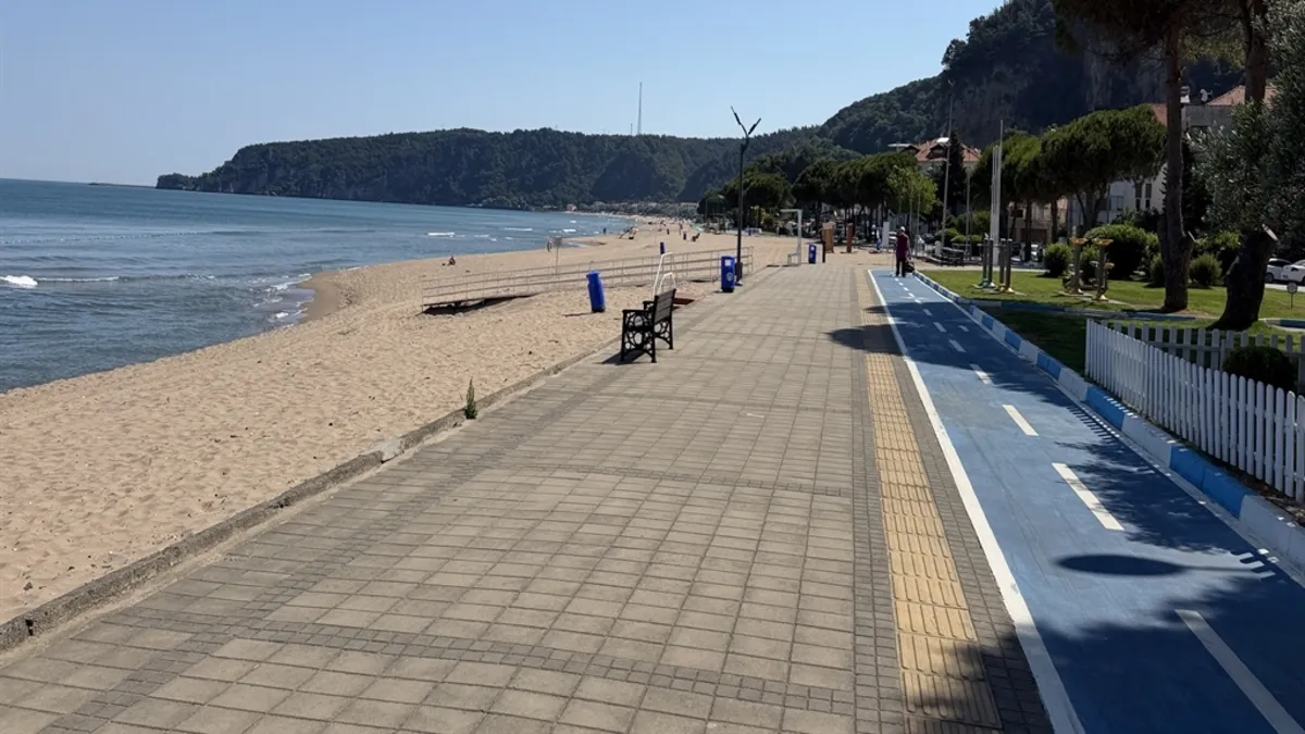 Okullar tatil oldu o sahile akın ettiler: 32 kişi aynı gün boğulma tehlikesi yaşadı!