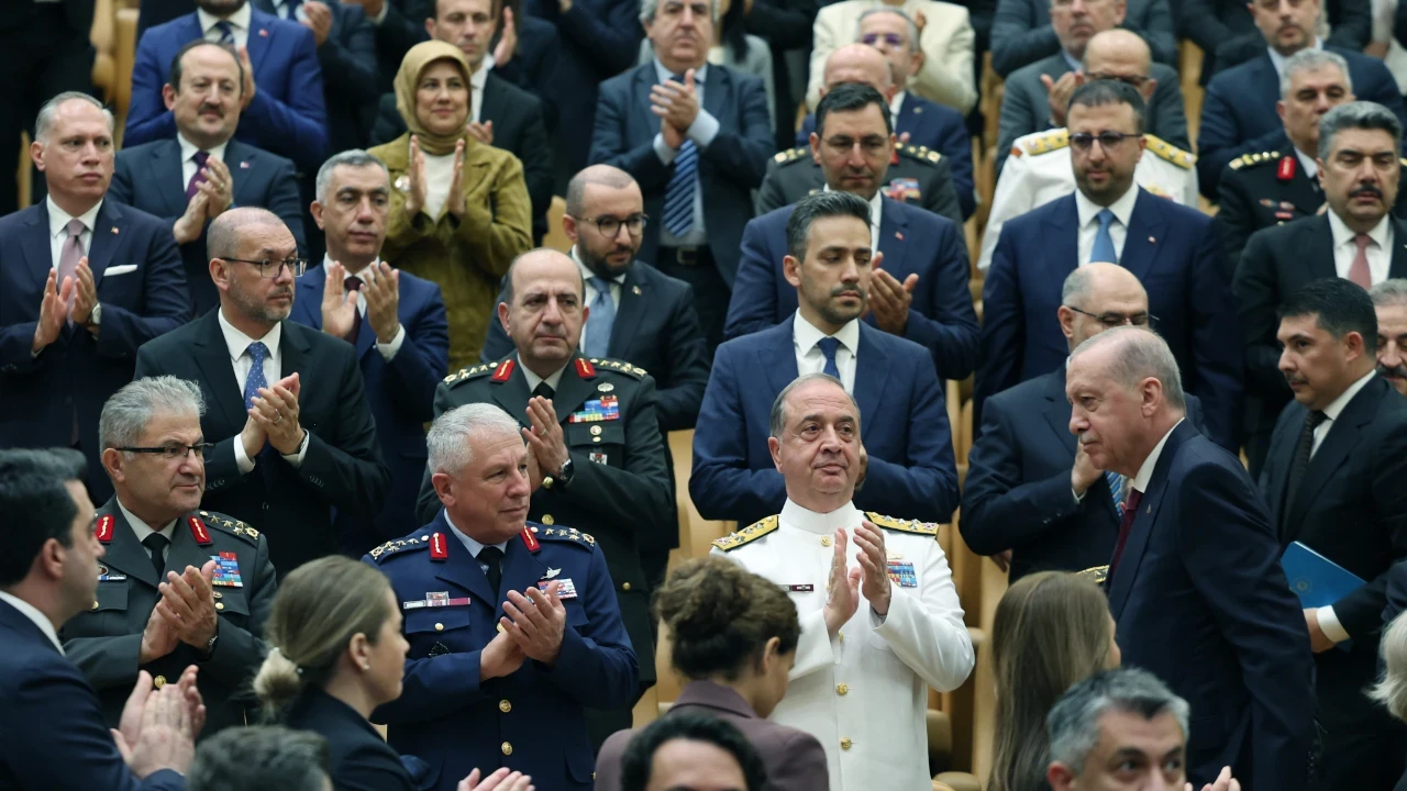 Erdoğan'dan yapay zeka uyarısı