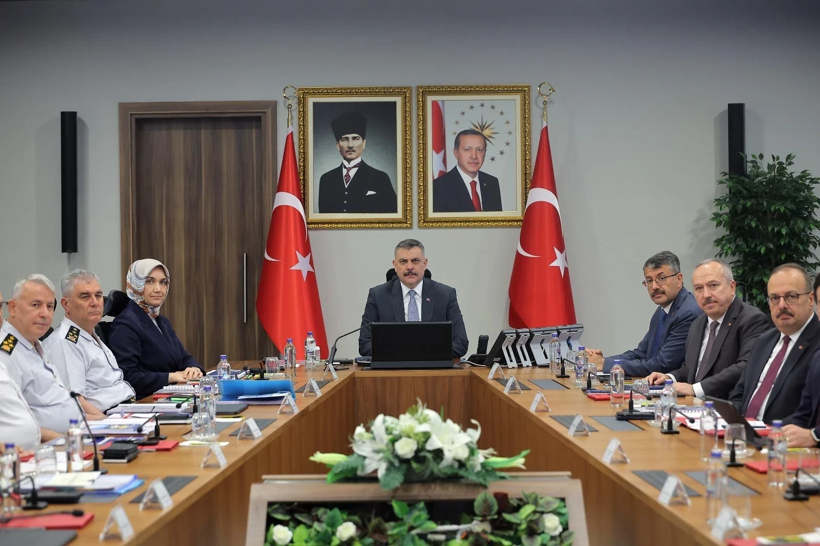 Bakan Çiftçi, 'NATO Zirvesinde Alınacak Güvenlik Tedbirleri' toplantısına katıldı