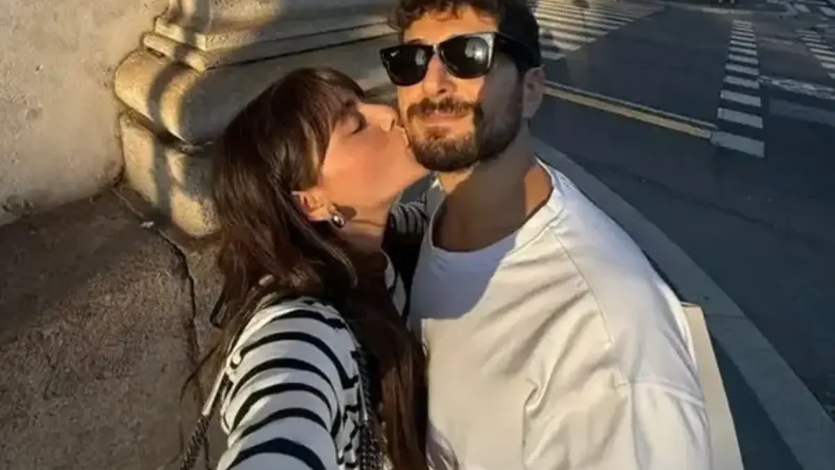 Sıla Türkoğlu ve Ata Ayyıldız’dan romantik kare! Evlilik hazırlığı gündemde