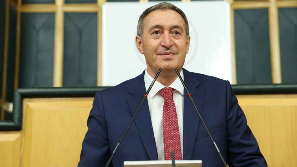 DEM Partili Bakırhan: Çerçeve yasa dar tutulmamalı ve topluma güven vermeli