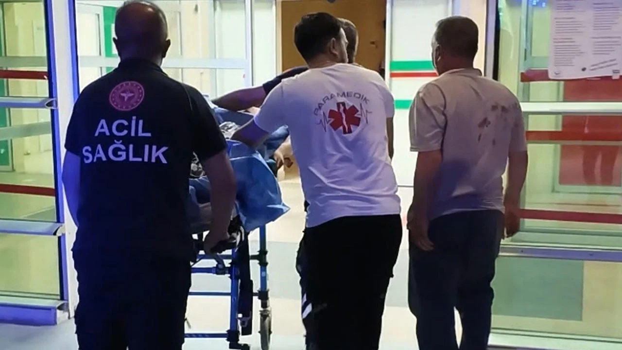 ‘Bu yola park etme’ dedi, tüfeği çekip vurdu!