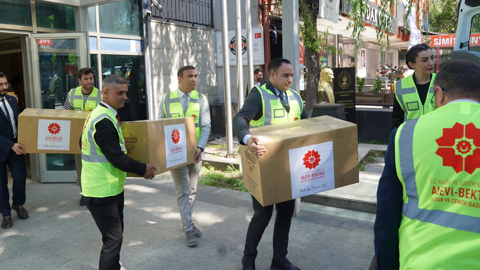 Muharrem ayında paylaşmanın bereketi 22 ile ulaşıyor