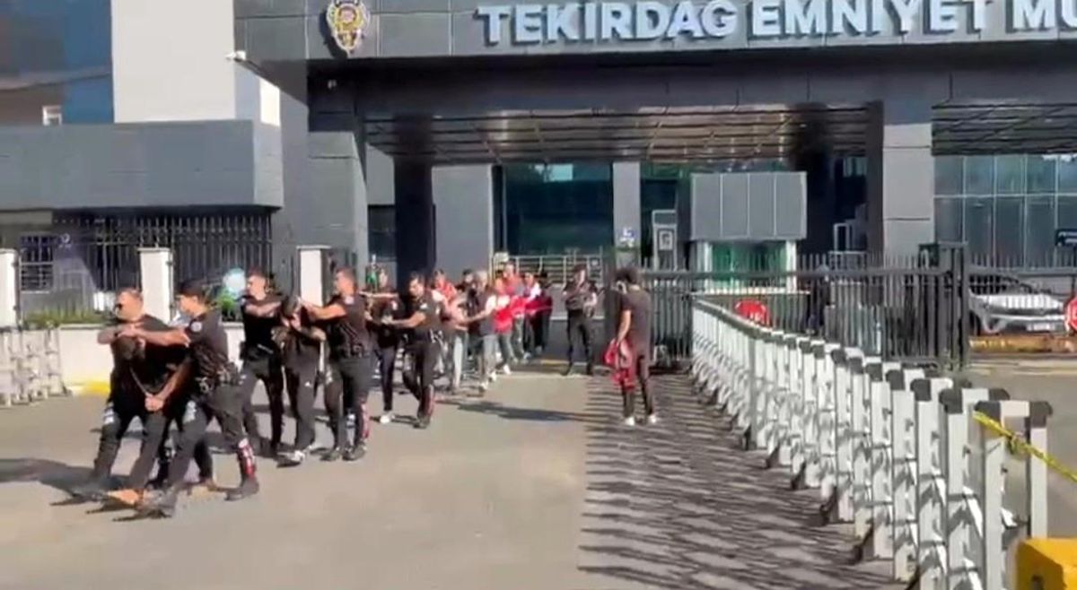 Tekirdağ'da 18 milyonluk telefon dolandırıcılığı şebekesi çökertildi: 11 kişi tutuklandı