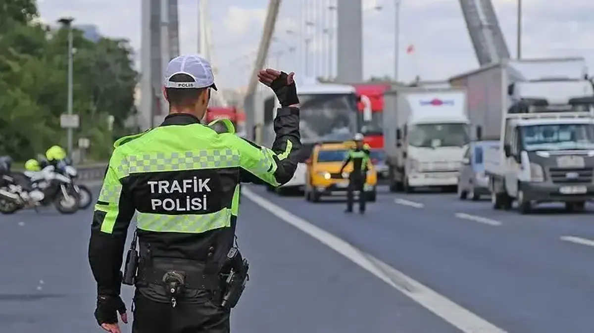 İstanbul Valiliği duyurdu: Yarın Üsküdar ve Beşiktaş'ta bu yollar trafiğe kapatılacak
