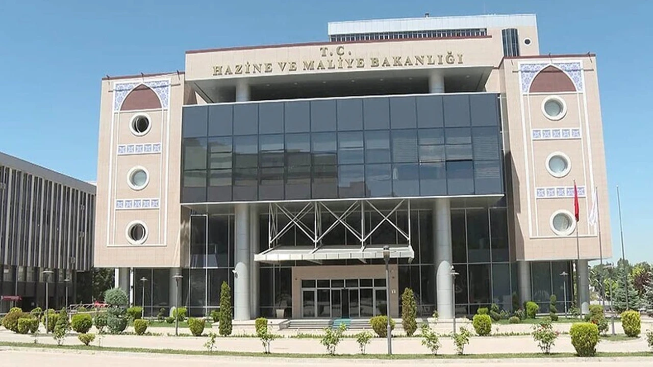 Hazine ve Maliye Bakanlığı 2,75 milyar dolar tutarında kira sertifikası ihracı gerçekleştirdi