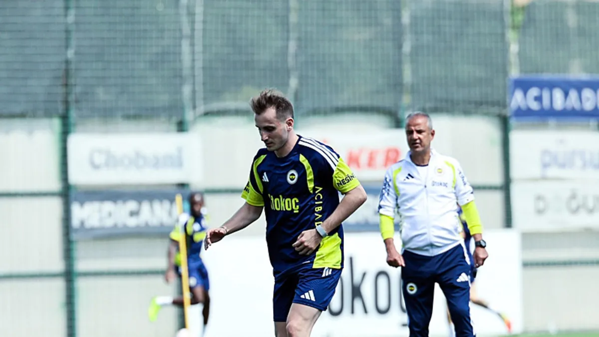 Fenerbahçe hazırlıklarını sürdürdü