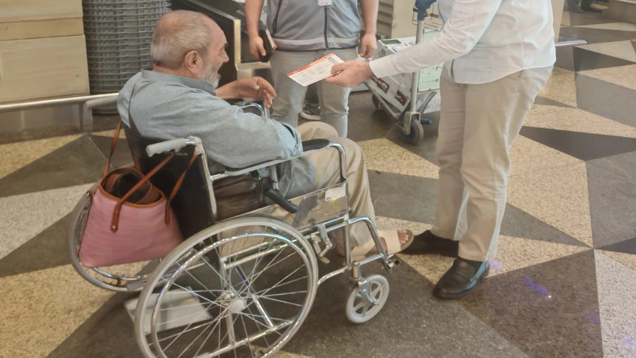 40 yıllık yasak Ankara'nın girişimiyle kalktı: Ülkeden dışarı çıkması yasaktı