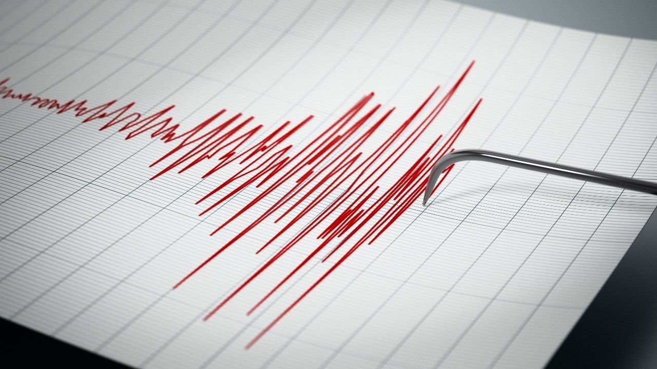 7.4 büyüklüğünde deprem! Pasifik beşik gibi sallandı