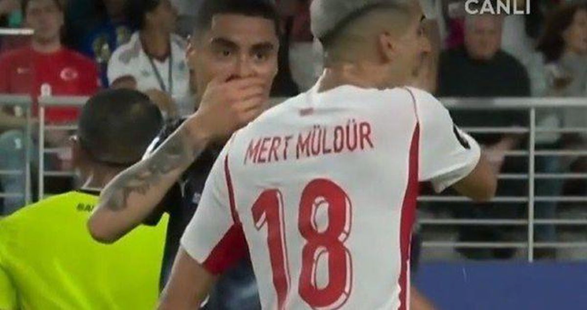 Almiron neden kırmızı kart gördü, Mert Müldür’e ne dedi? Paraguay 10 kişi mi kaldı? Almiron kimdir, hangi takımda oynuyo..