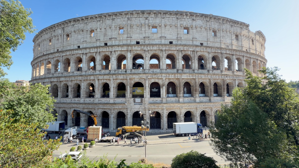 Roma'nın kalbi Kolezyum'da Troya'nın hikâyesi dünyayla buluştu