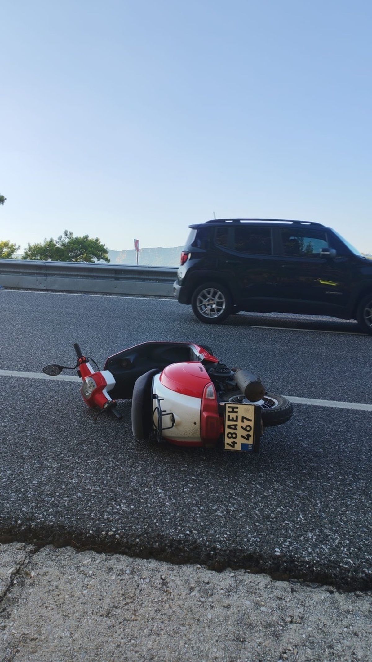 Muğla'da devrilen motosikletin sürücüsü öldü