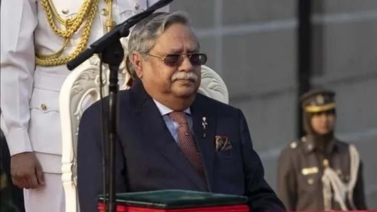 Bangladeş siyasetinde deprem: Cumhurbaşkanı istifa etti