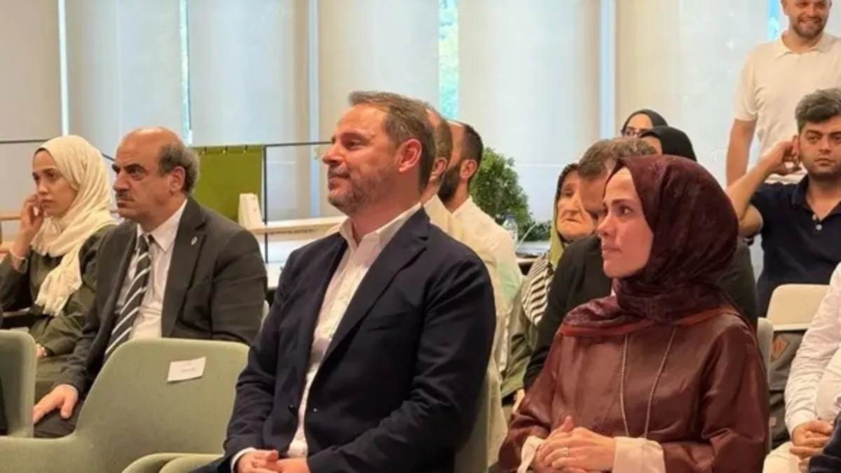 Berat Albayrak ve kahramanların dilinden 15 Temmuz gecesi: 'Gerekirse ölün ama kuleyi geri alın'