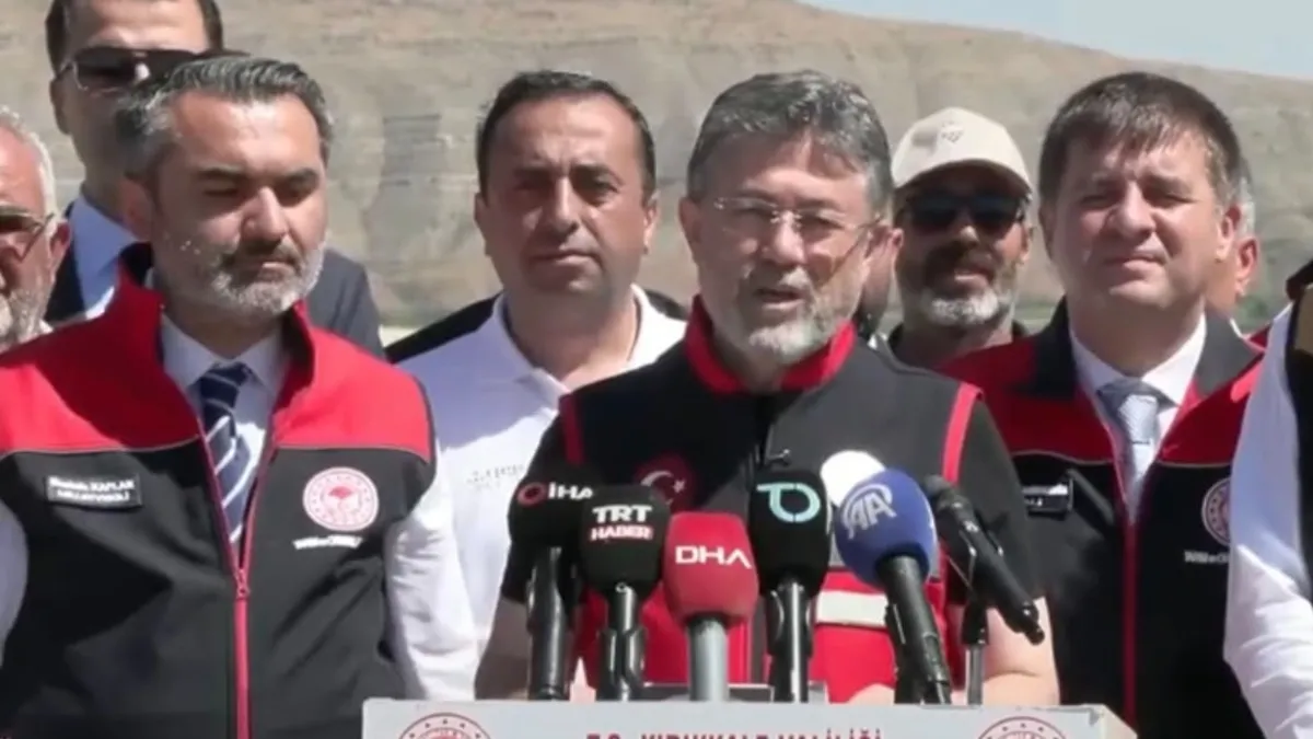 Bakan Yumaklı’dan rekor hasat müjdesi!