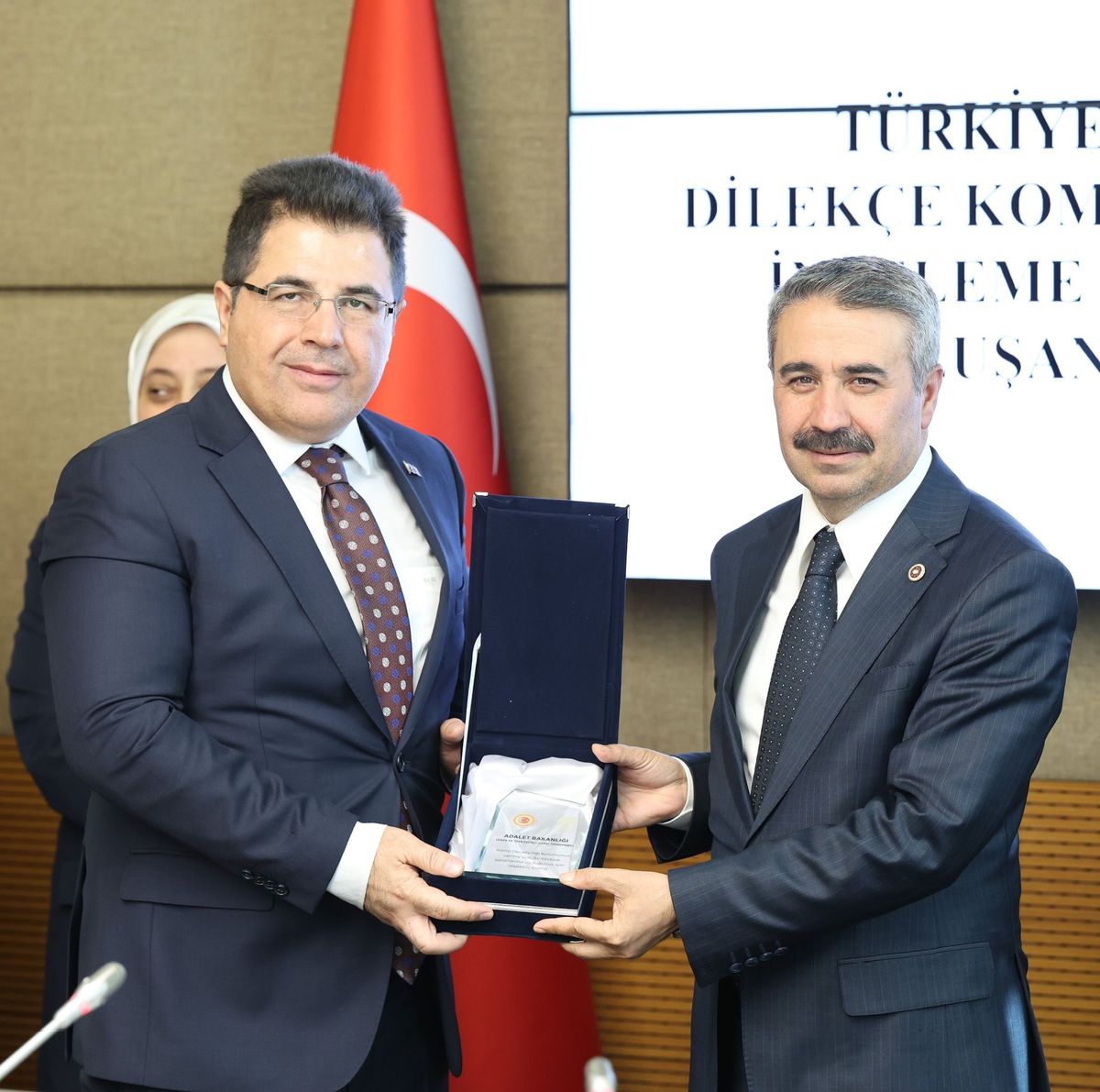 Dilekçe Komisyonu ile İnsan Haklarını İnceleme Komisyonu Üyelerinden Oluşan Alt Komisyon toplandı