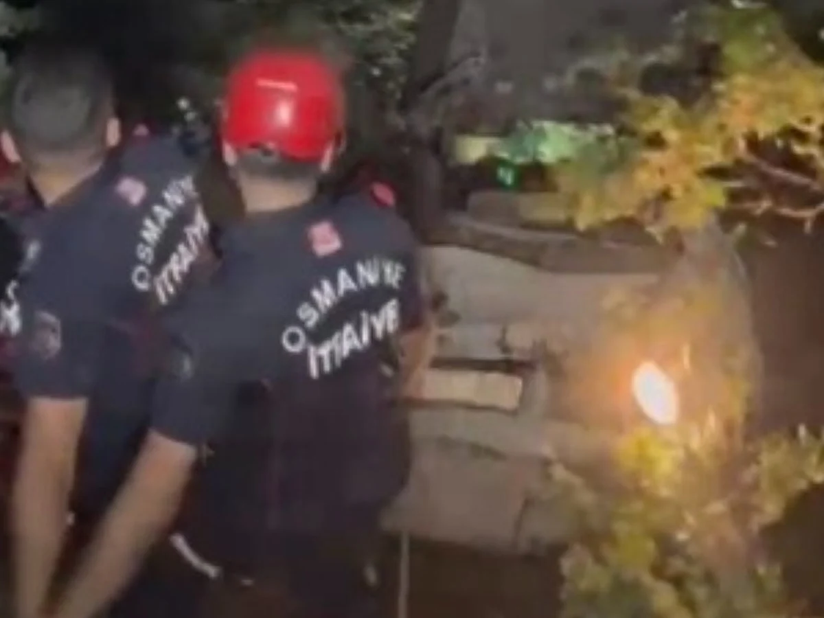 Osmaniye'de otomobil uçuruma yuvarlandı: 3 yaralı
