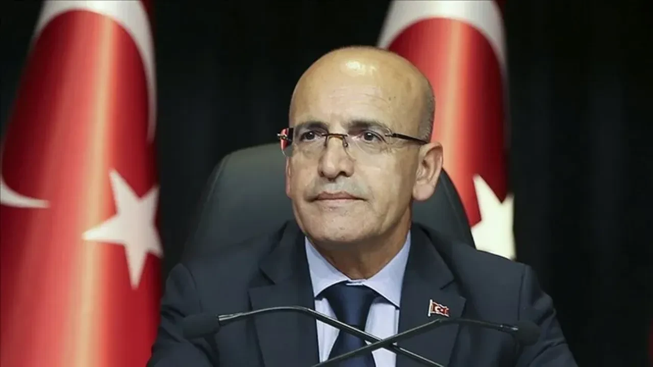 Bakan Şimşek: 'Mayısta yıllıklandırılmış cari açık 37,3 milyar dolar gerçekleşti'