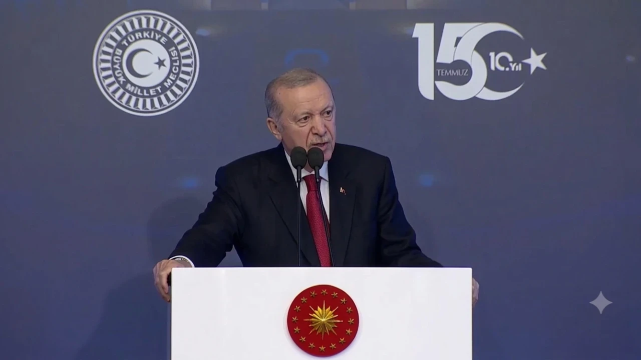 TBMM'de 15 Temmuz töreni: Erdoğan'dan FETÖ ile mücadele vurgusu: Türkiye Yüzyılının inşası başlamıştır