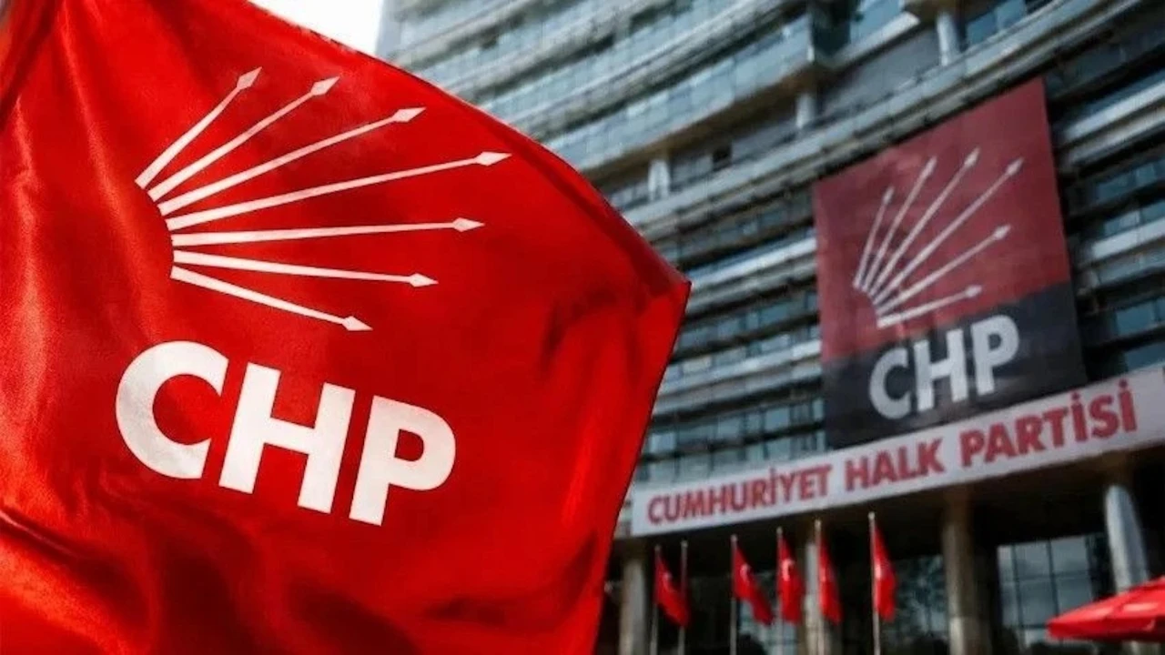 Özgür Özel yeni partiyi açıkladı: CHP'de istifa dalgası başladı