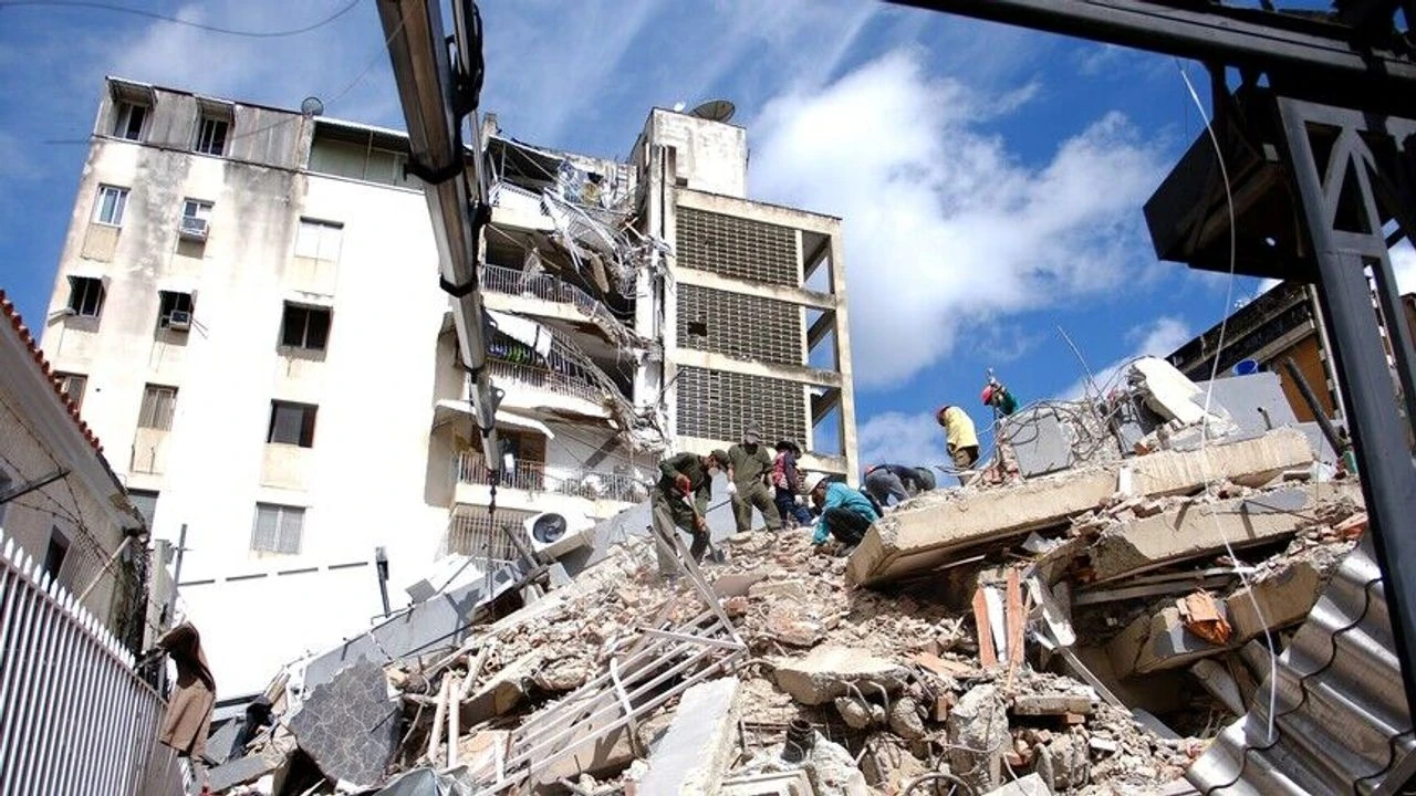Kübalı sağlık ekiplerinden Venezuela'ya aralıksız destek