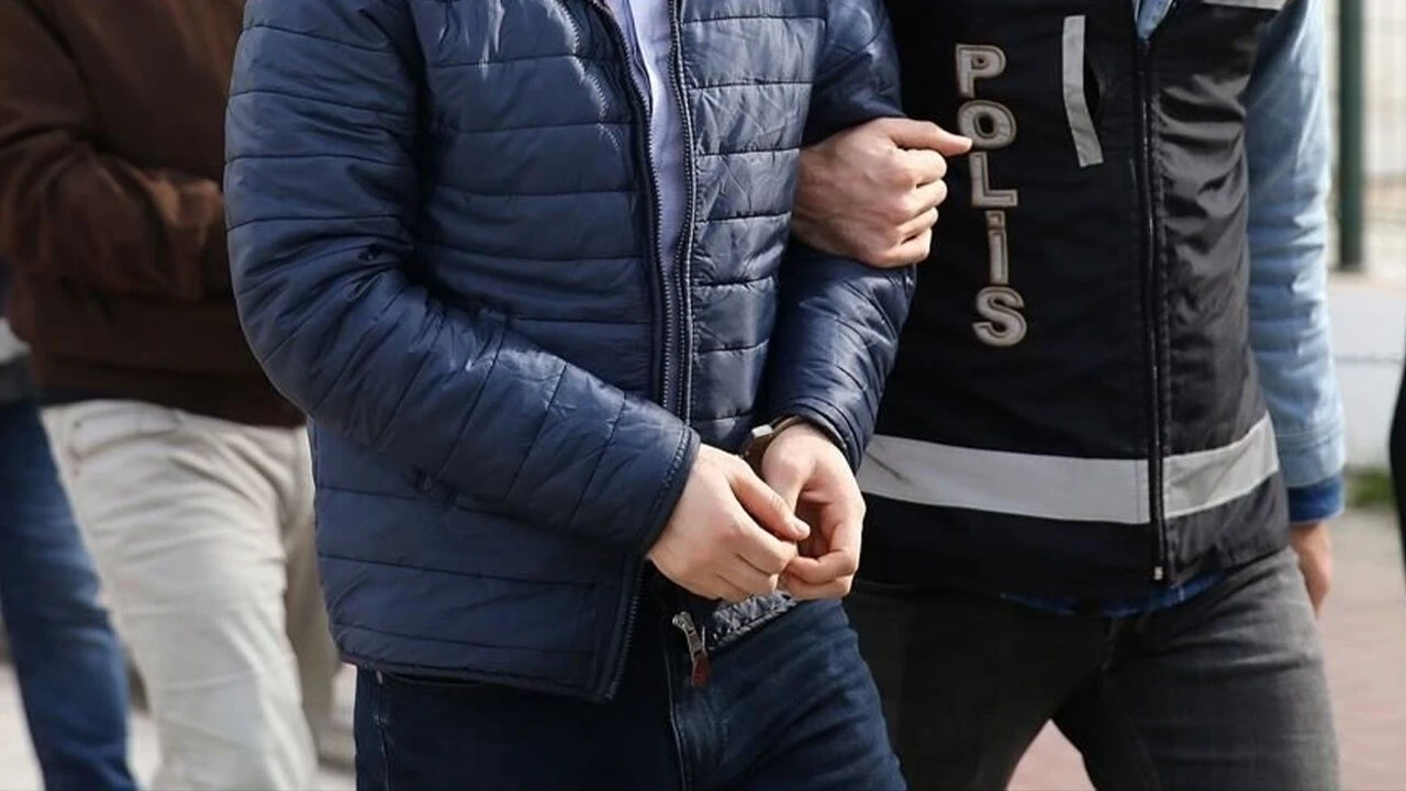 CHP'li iki belediye başkanı tutuklandı!