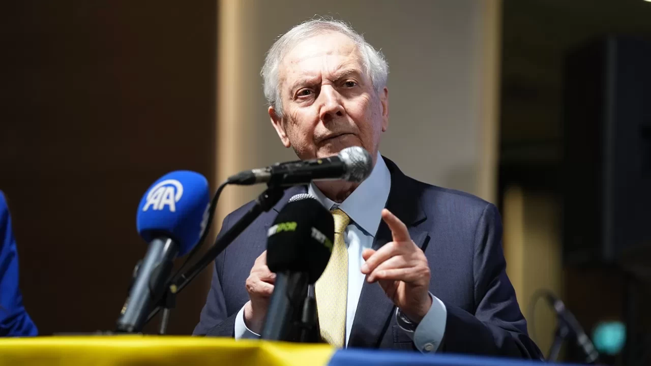 Fenerbahçe'de tarihi çağrı: Aziz Yıldırım canlı yayında Ali Koç ve Hakan Safi'ye seslendi