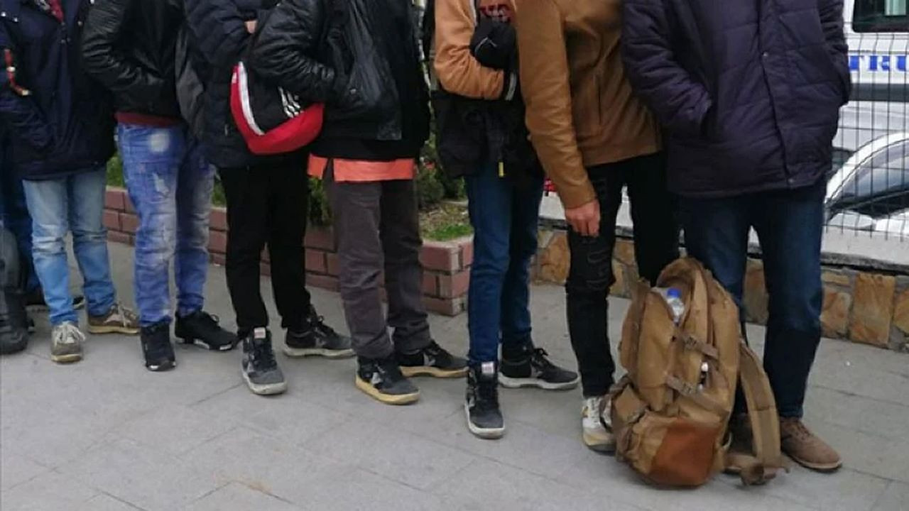 Hatay'da 7 düzensiz göçmen yakalandı