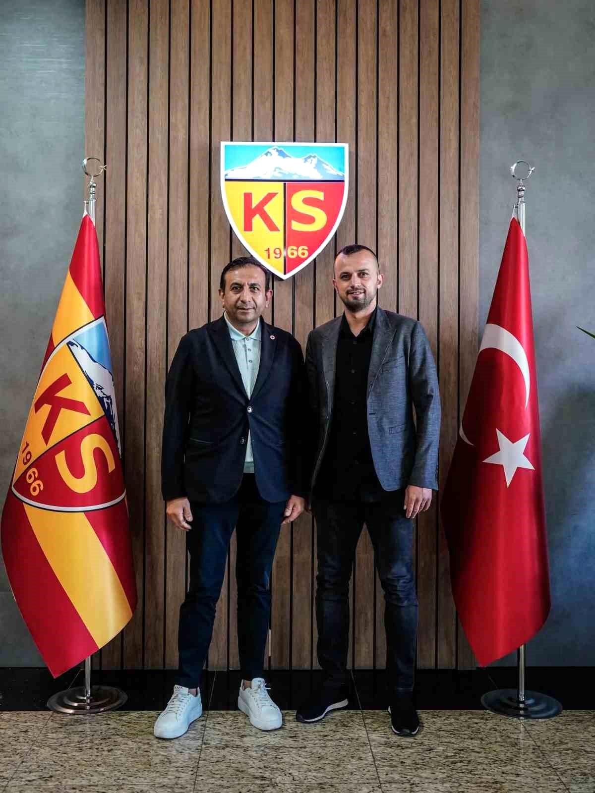 İlhan Parlak, Kayserispor'da genel koordinatörlük görevine getirildi