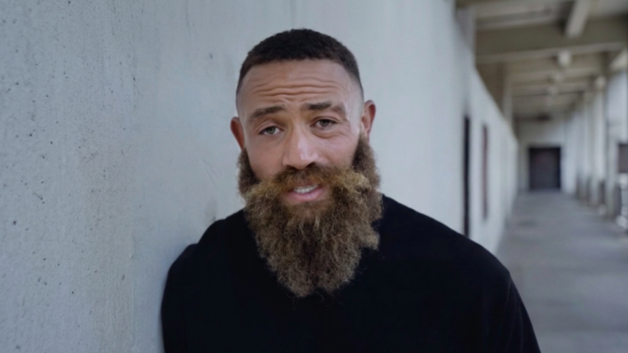 BBC’de yeni yönetimin ilk büyük sınavı: Sunucu Ashley Cain'in hakaret içerikli cinsiyetçi paylaşımları ortaya çıktı