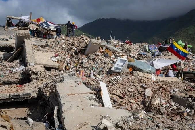 Venezuela'daki depremlerde hayatını kaybedenlerin sayısı 5 bin 208'e yükseldi