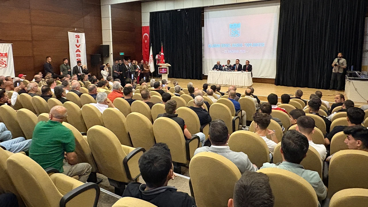 Sivasspor'da olağanüstü genel kurul kararı alındı