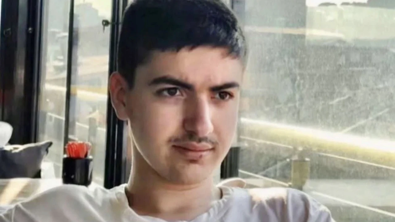 19 yaşındaki Emirhan'dan acı haber: Motosiklet ile otomobil çarpıştı