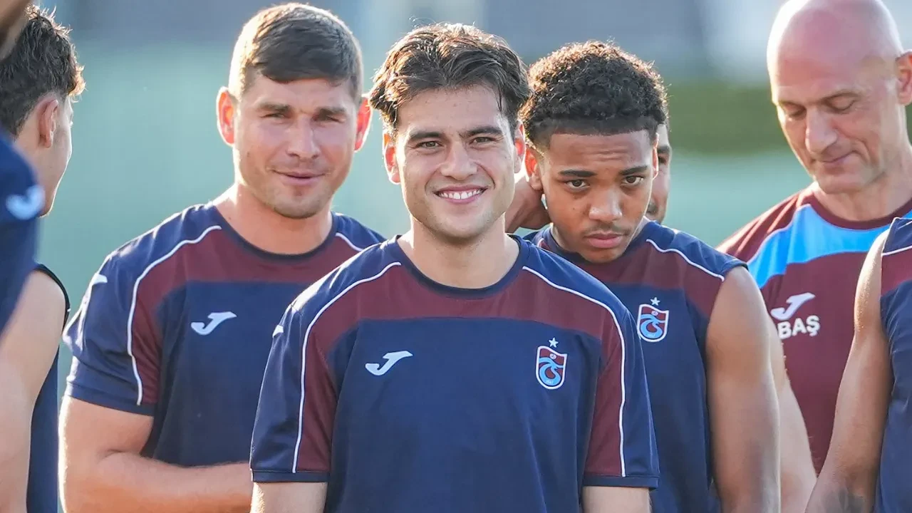 Trabzonspor, Aral Şimşir'i transfer etti! Bonservis ve maaş miktarı açıklandı
