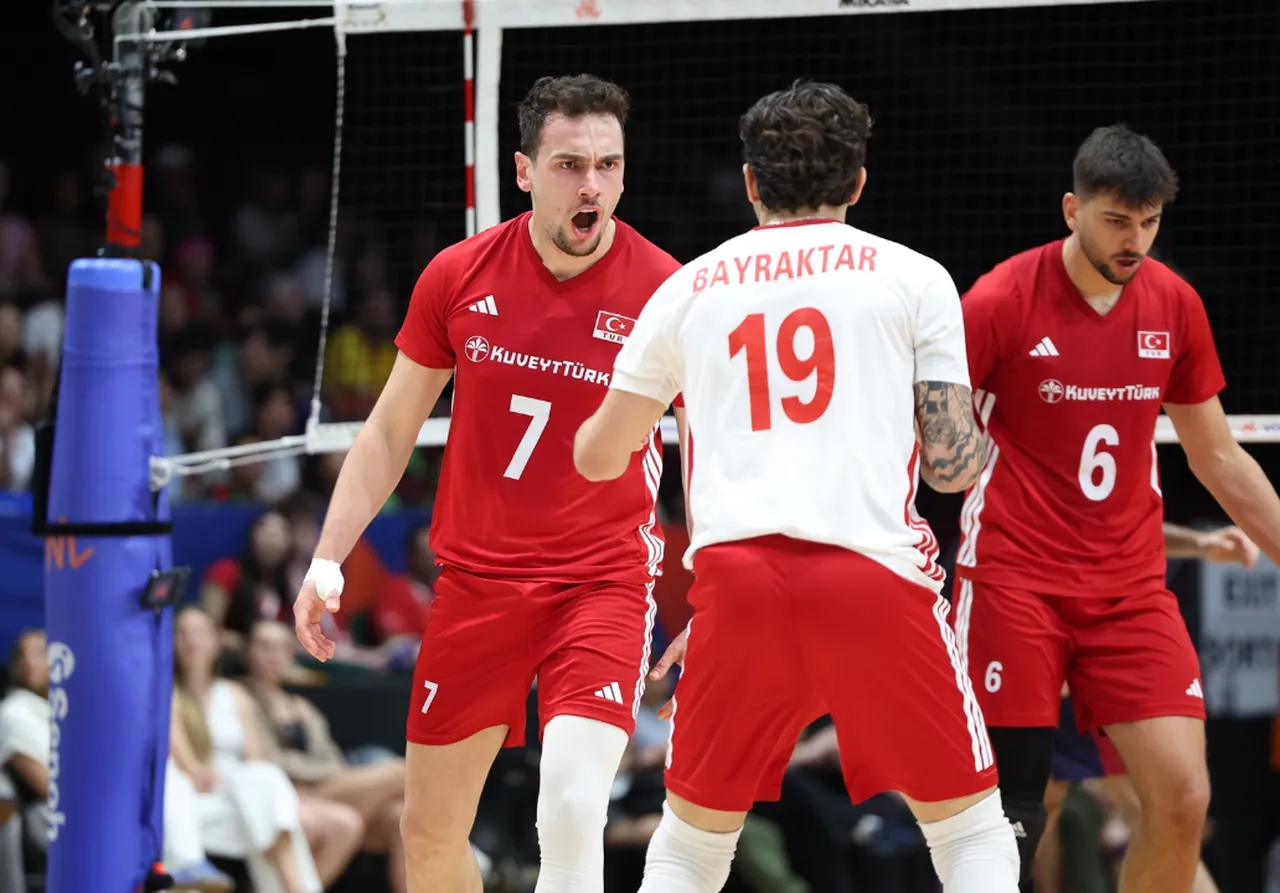 Kanada-Türkiye voleybol maçı hangi kanalda, saat kaçta? Filenin Efeleri milli maç için hazır!