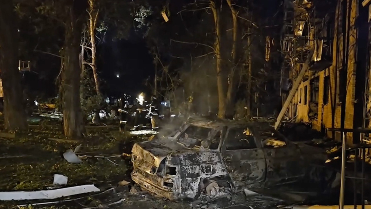 Ukrayna: Rusya 74 füze ve 496 SİHA ile saldırı düzenledi
