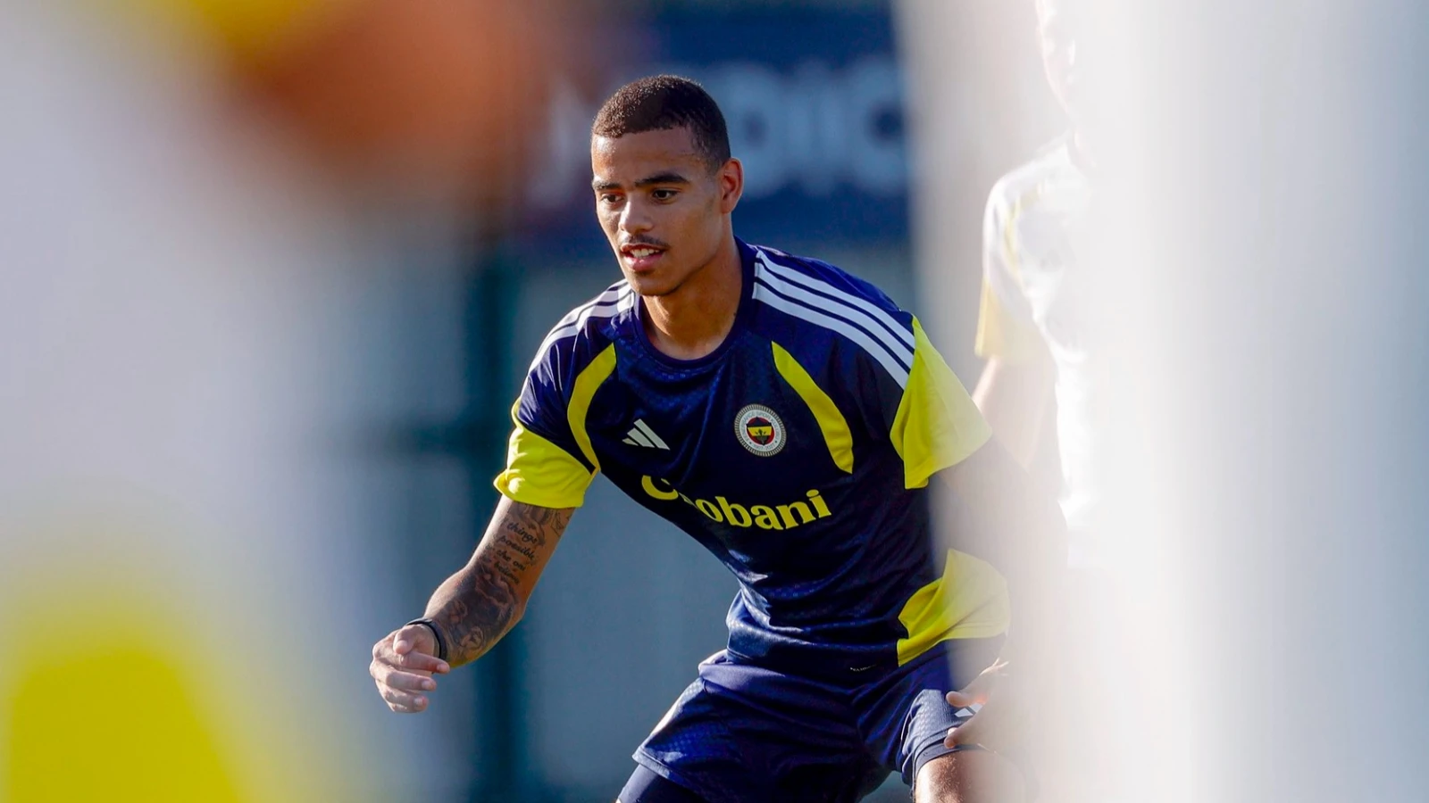 Nathan Ake ve Mason Greenwood, UEFA listesine dahil edildi