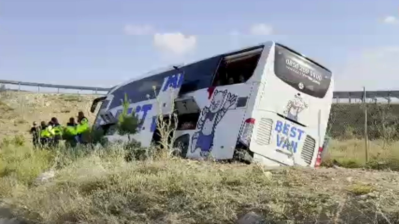Son Dakika | Niğde otoyolunda otobüs kazası: Çok sayıda yaralı var