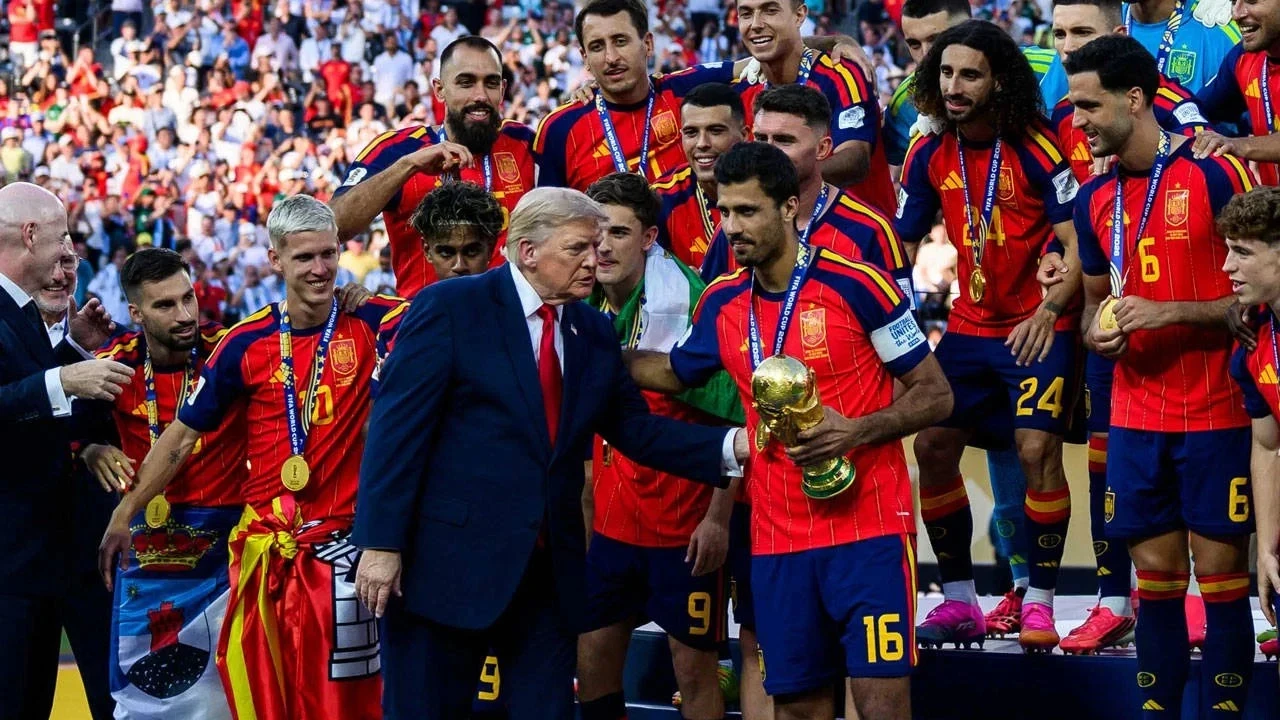 İspanya, kupayı kaldırırken Trump'ı istemedi