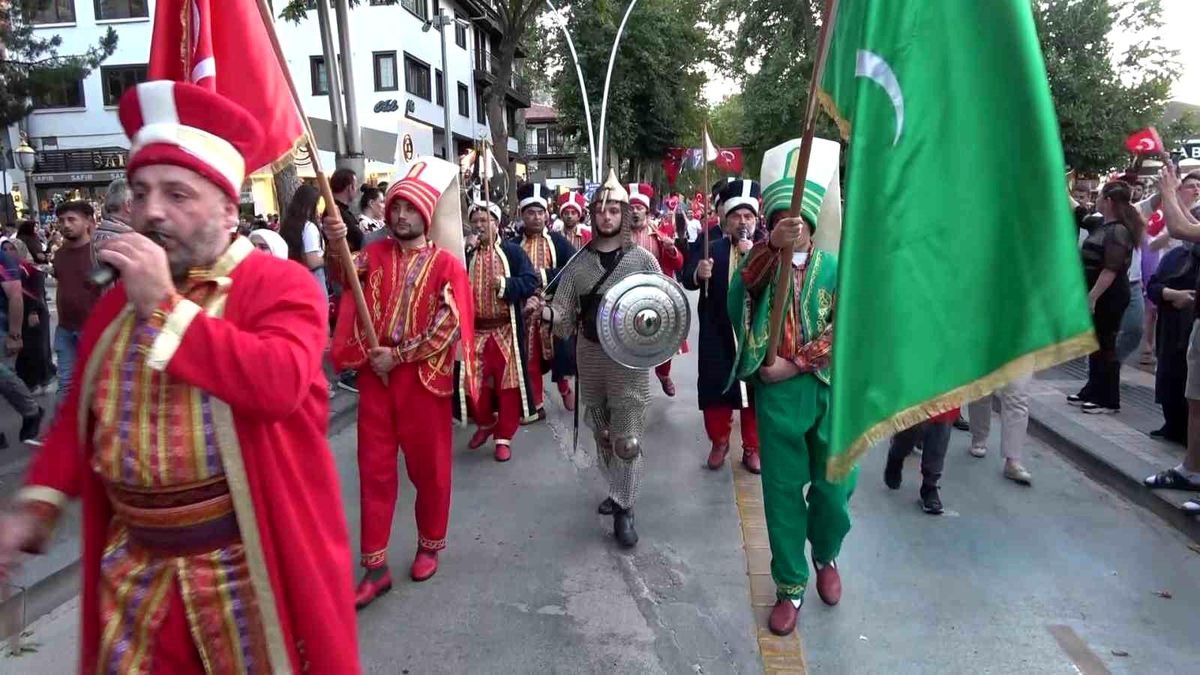 Amasya'da mehterli milli irade yürüyüşü yapıldı